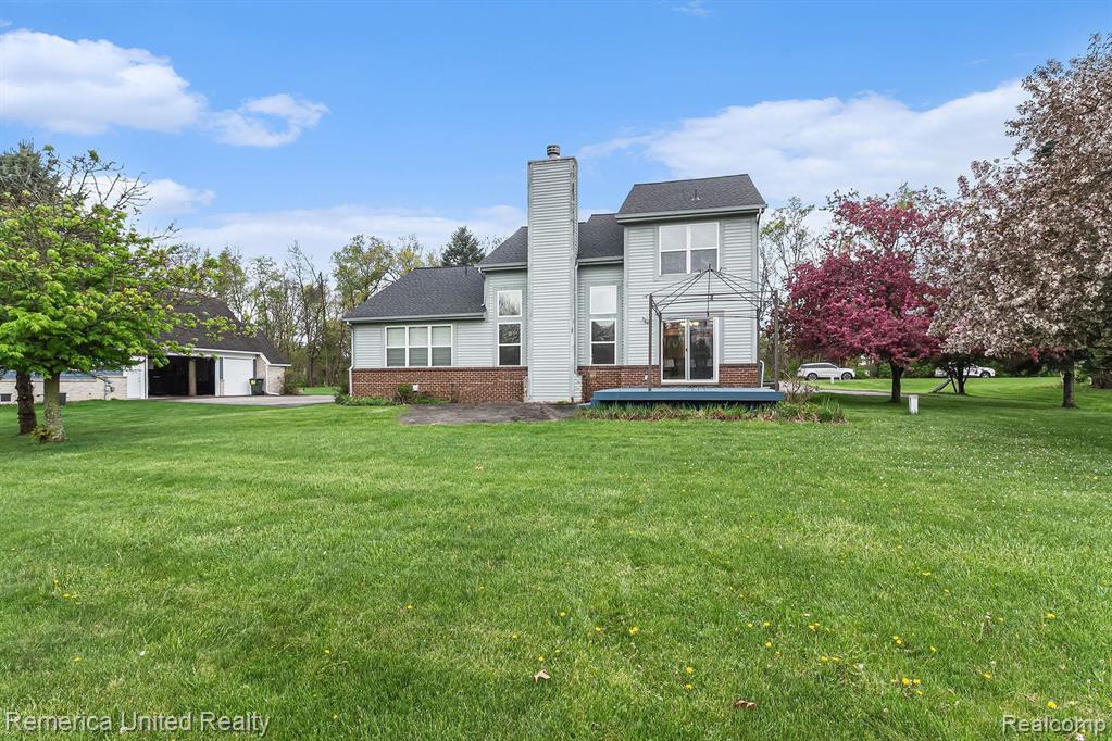 1390 COURTNEY, Hartland, MI 48353 — Photo 3