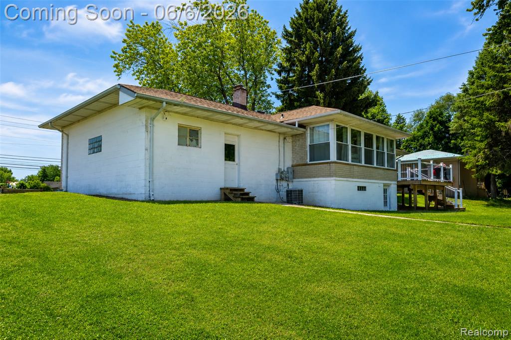 70 W Hamlin Road, Rochester Hills, MI 48307 — Photo 42