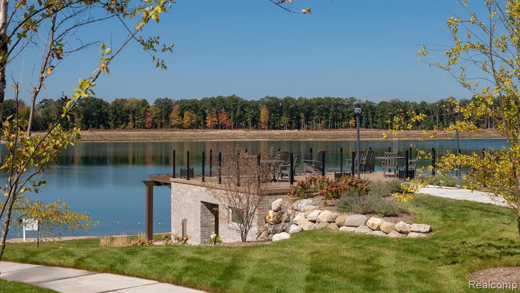2416 Provencal Drive, Commerce Twp, MI 48382 — Photo 13