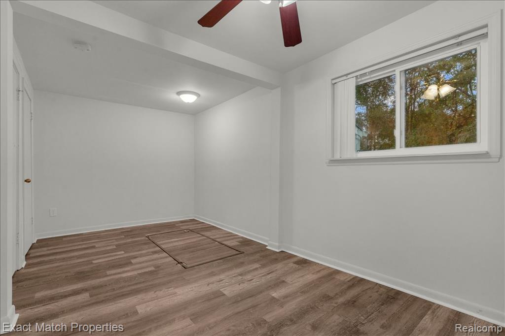 100 Danforth Street, White Lake, MI — Photo 20