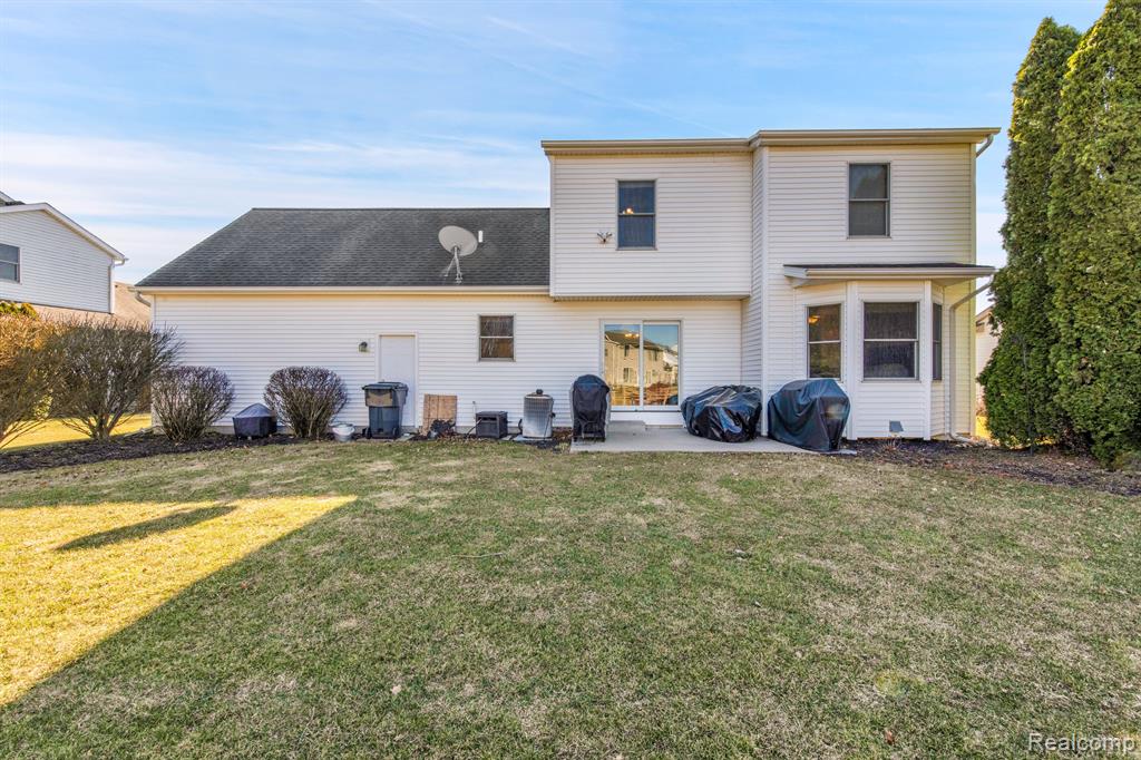 566 Webber Drive, Temperance, MI 48182 — Photo 3