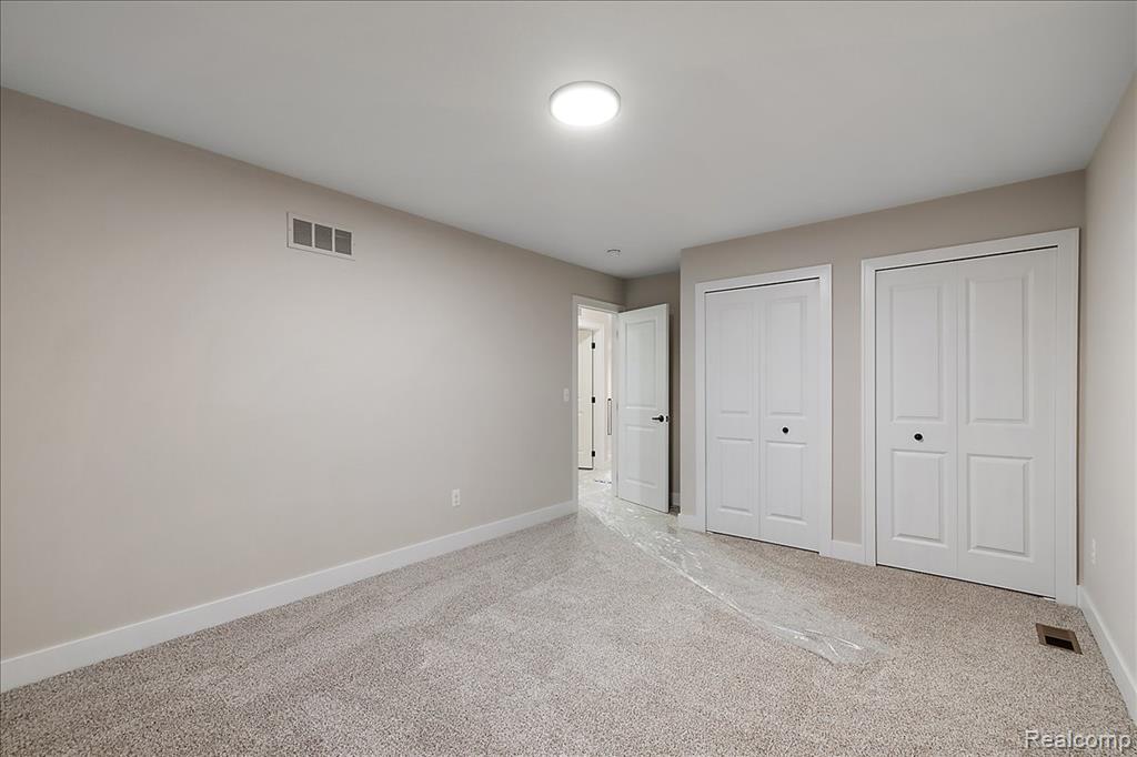 50669 Mistwood Drive, Macomb, MI 48042 — Photo 43