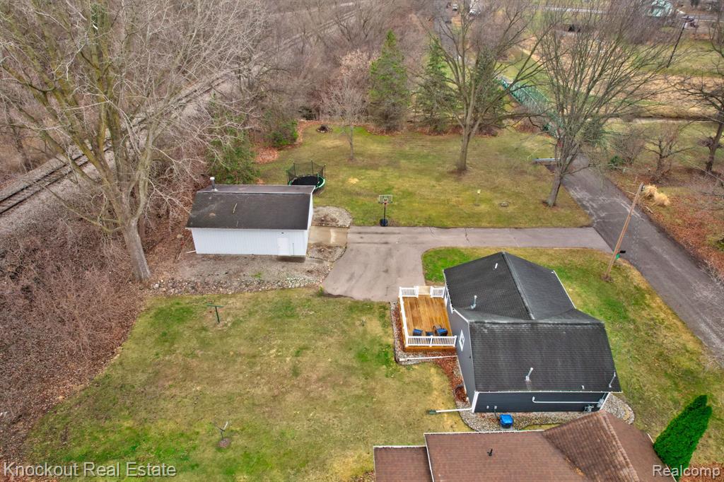 213 E Maple Street, Vassar, MI 48768 — Photo 36