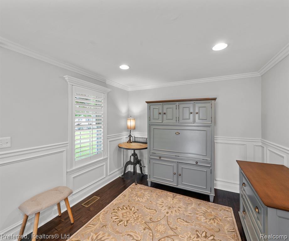 9104 NORTHERN Avenue, Plymouth, MI 48170 — Photo 13