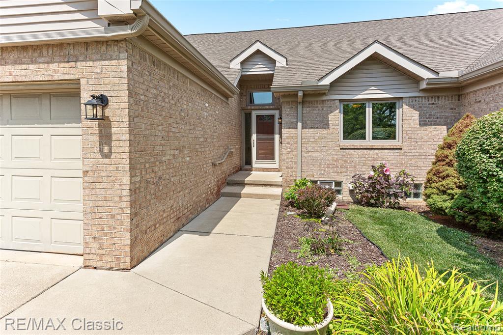 227 Edington Circle, Canton, MI 48187 — Photo 38