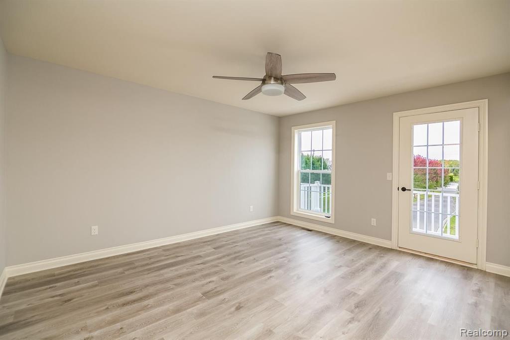 53438 CHAMPLAIN Street, Macomb, MI 48042 — Photo 15