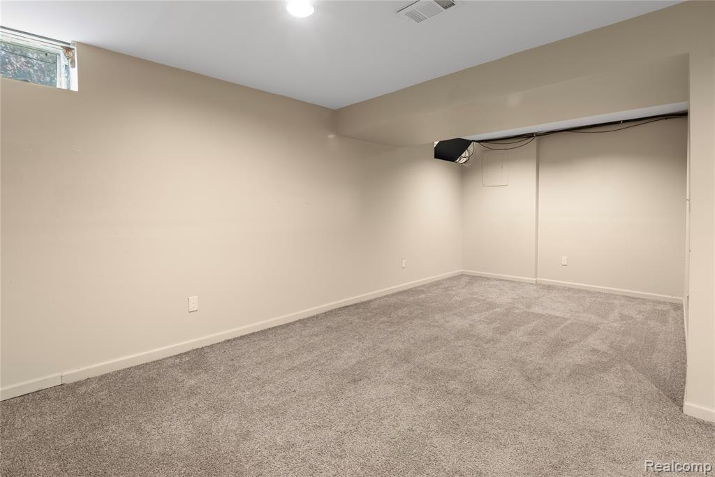 794 Oak Brook Ridge Drive, Rochester Hills, MI 48307 — Photo 19