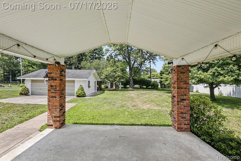 17450 Martinsville Road, Belleville, MI 48111 — Photo 24