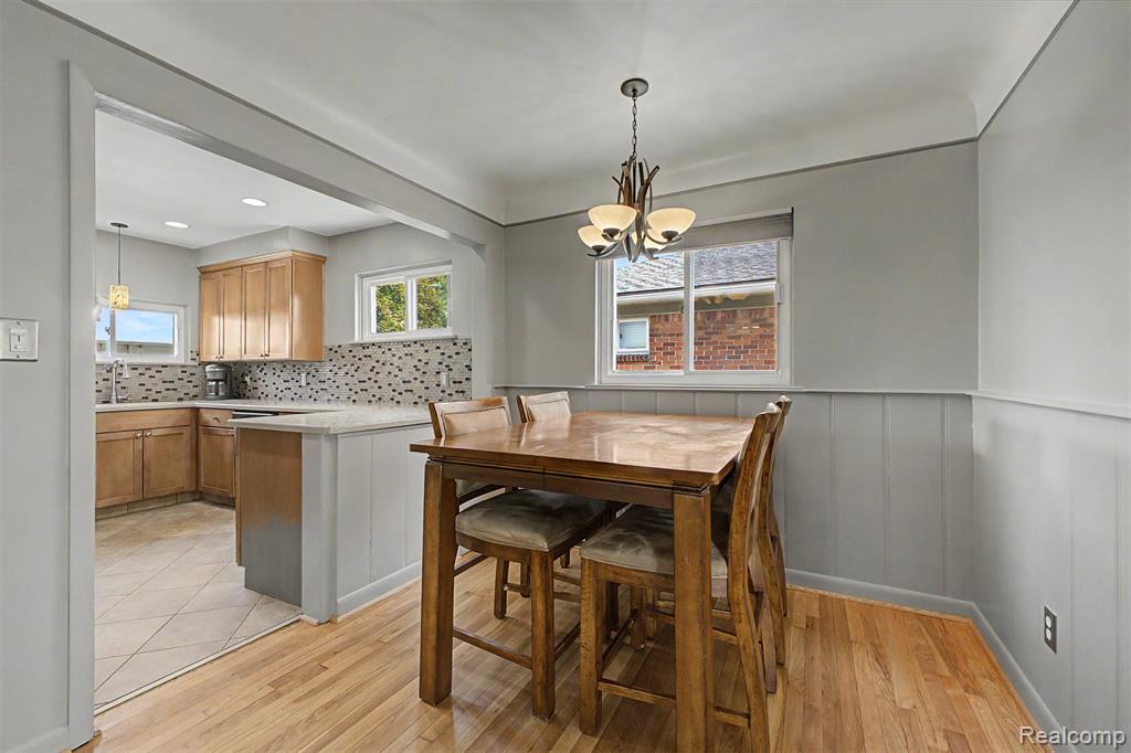 9904 Fox Avenue, Allen Park, MI 48101 — Photo 9