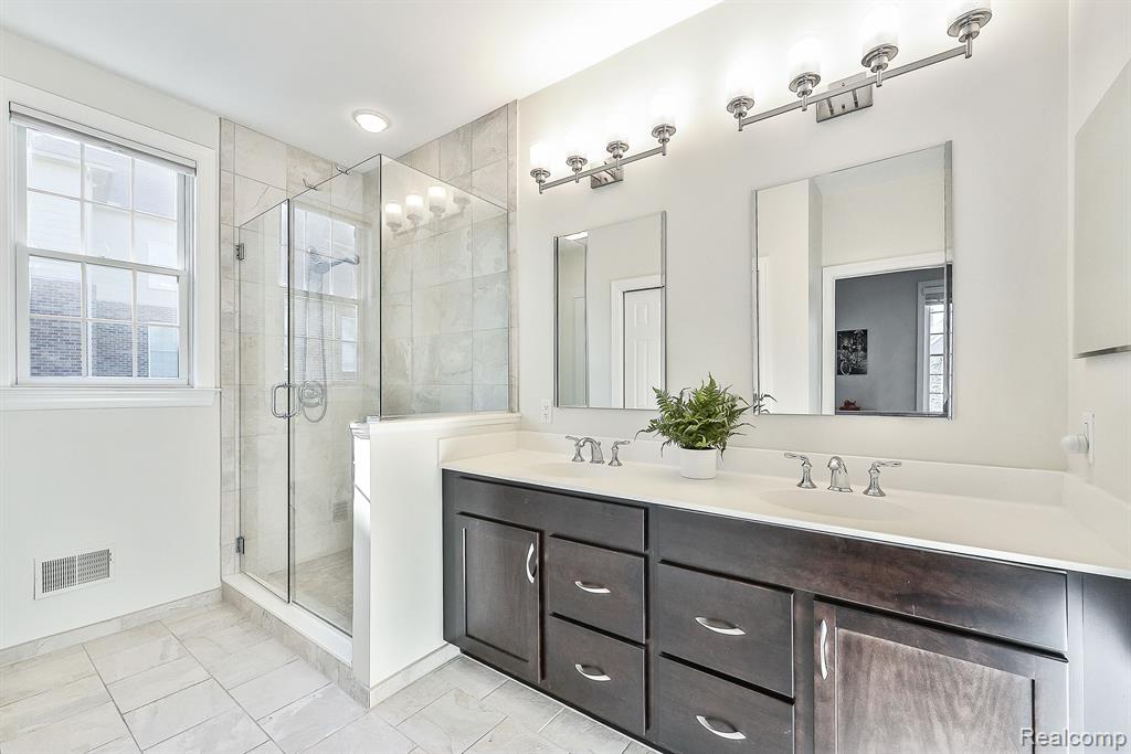 17905 BRIAR RIDGE Lane, Northville, MI 48168 — Photo 25