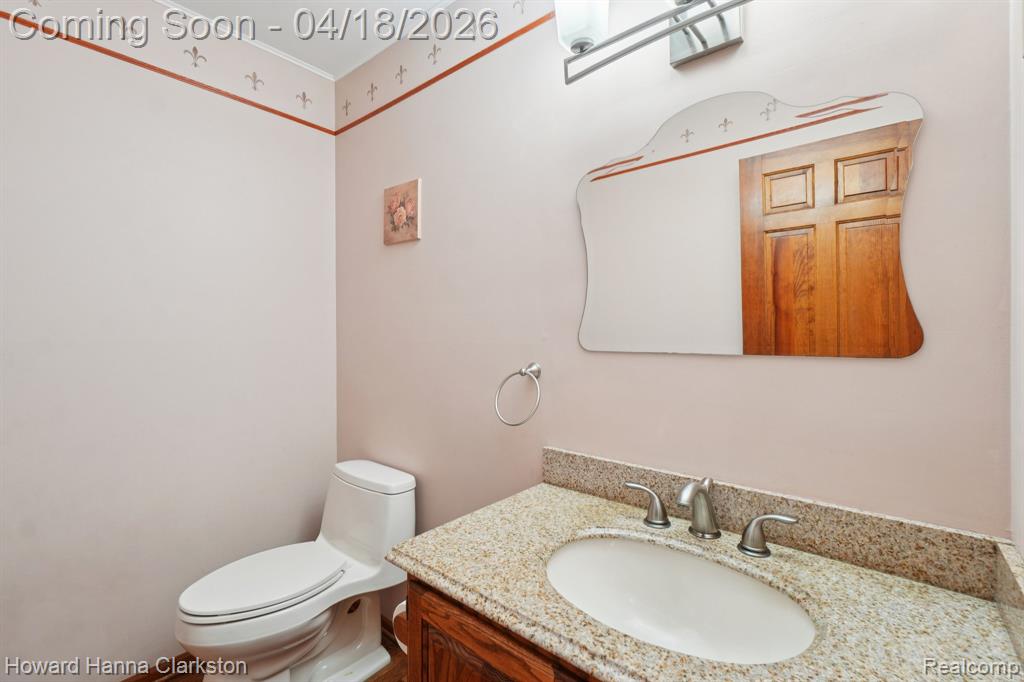 8063 Fawn Valley Drive, Clarkston, MI 48348 — Photo 15