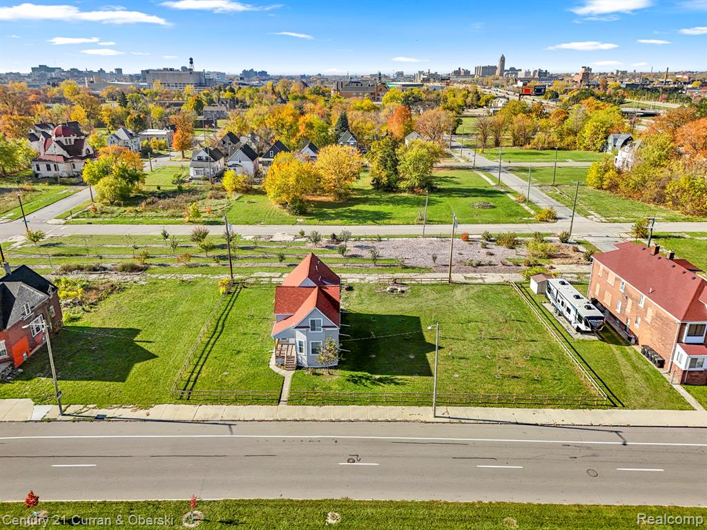 1973 E Grand Unit B Boulevard, Detroit, MI 48211 — Photo 30