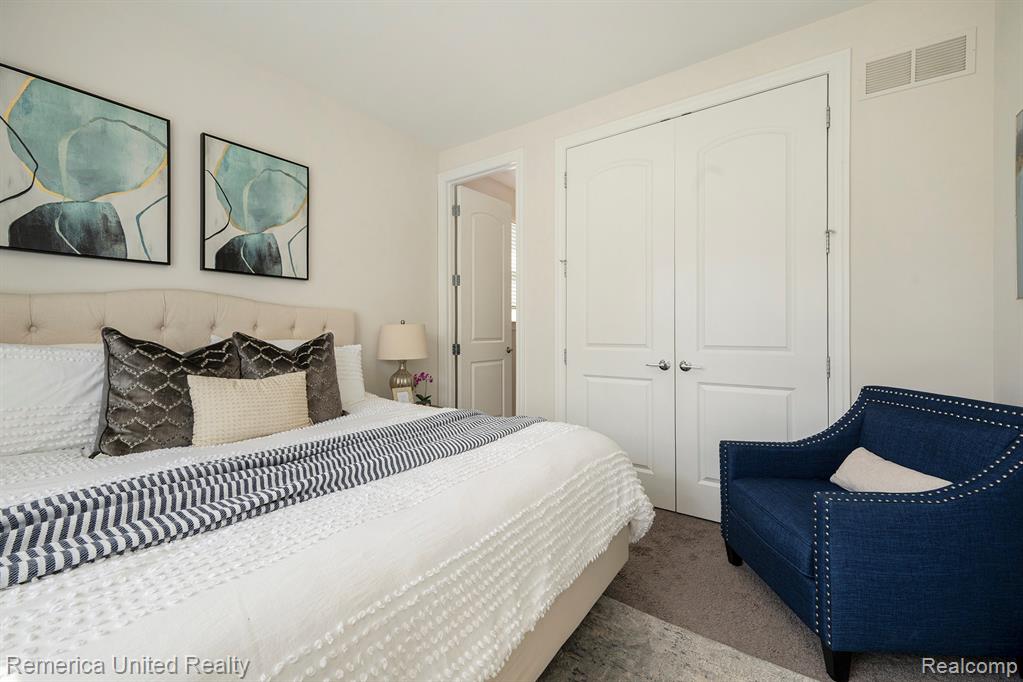 53213 Bay Laurel Lane, South Lyon, MI, 48178