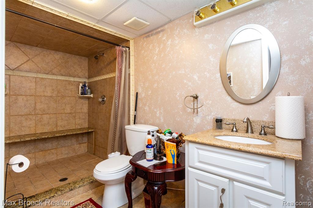 50592 MURRAY Drive, Macomb, MI 48044 — Photo 39