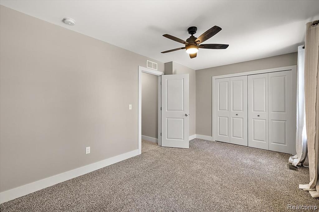 4253 Mandalay Avenue, Royal Oak, MI 48073 — Photo 24