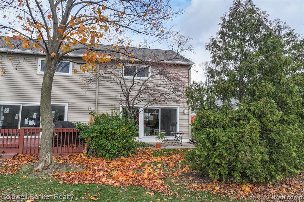 817 E Kirts Boulevard, Troy, MI 48084 — Photo 3