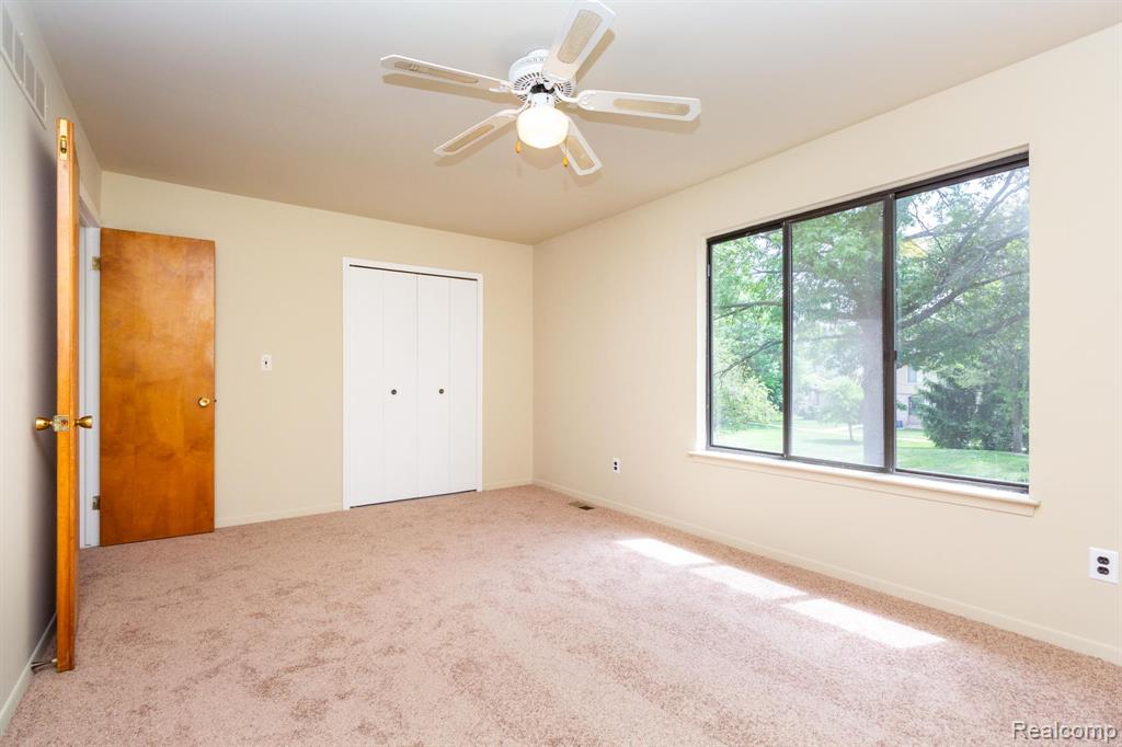 41727 Bedford Drive, 83, Canton, MI 48187 — Photo 13