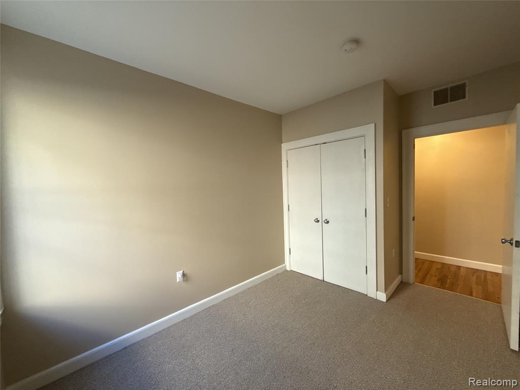 680 Delaware Street, Detroit, MI 48202 — Photo 10