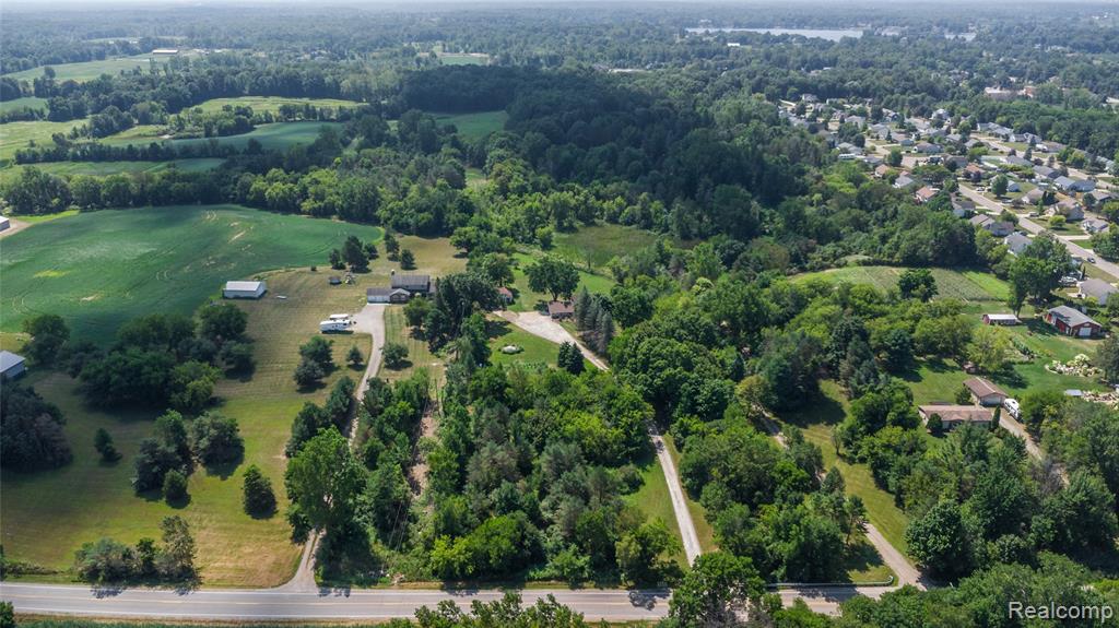 11010 Hegel Road, Goodrich Vlg, MI — Photo 26