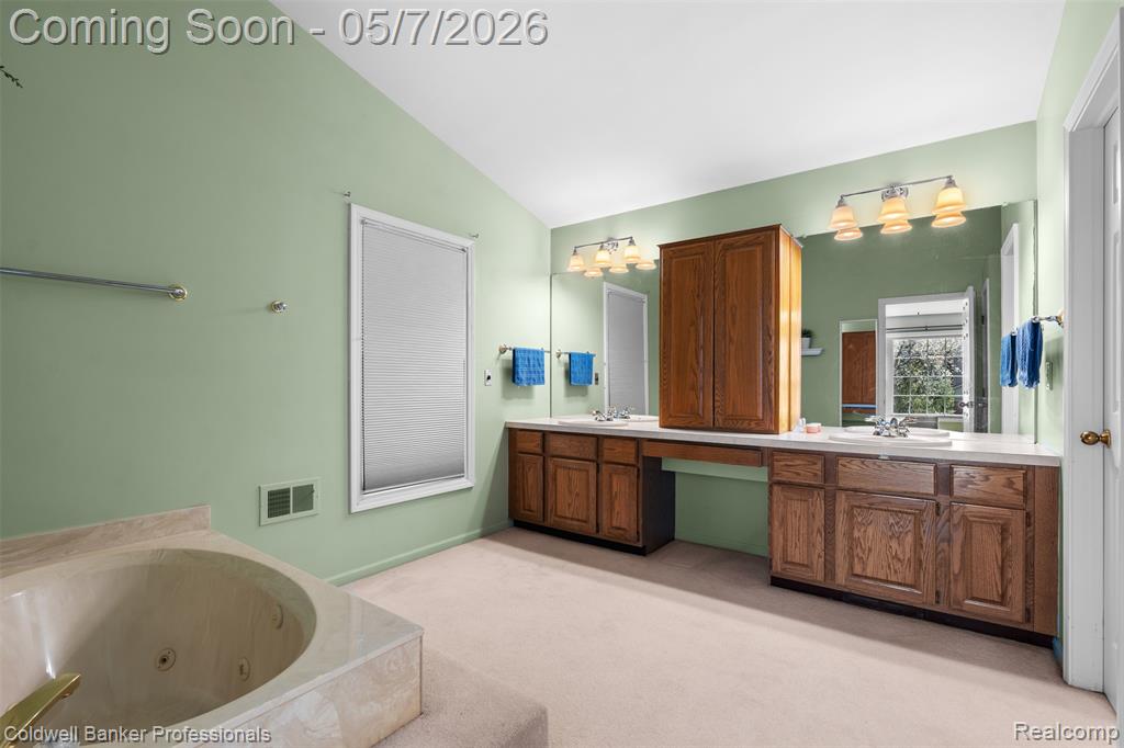 45075 Courtview Trail, Novi, MI — Photo 24