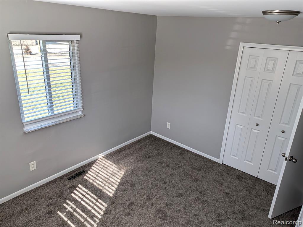 80 Myron Street, Ortonville, MI 48462 — Photo 15