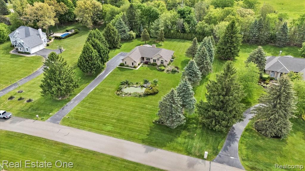 751 Bristol Lane, Clarkston, MI 48348 — Photo 36