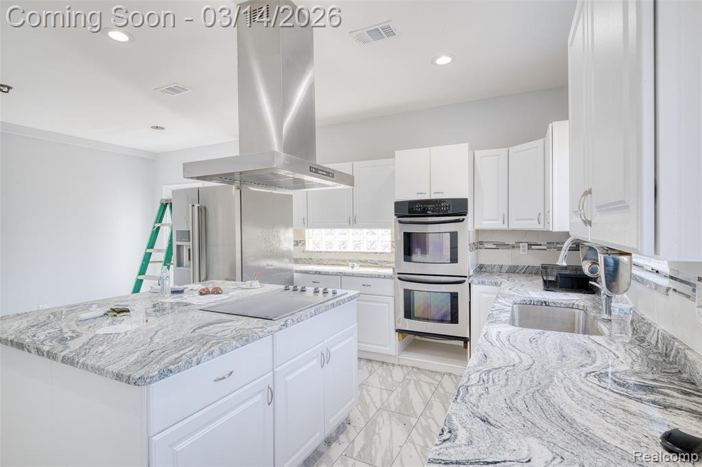 19580 Parke Lane, Grosse Ile, MI 48138 — Photo 14
