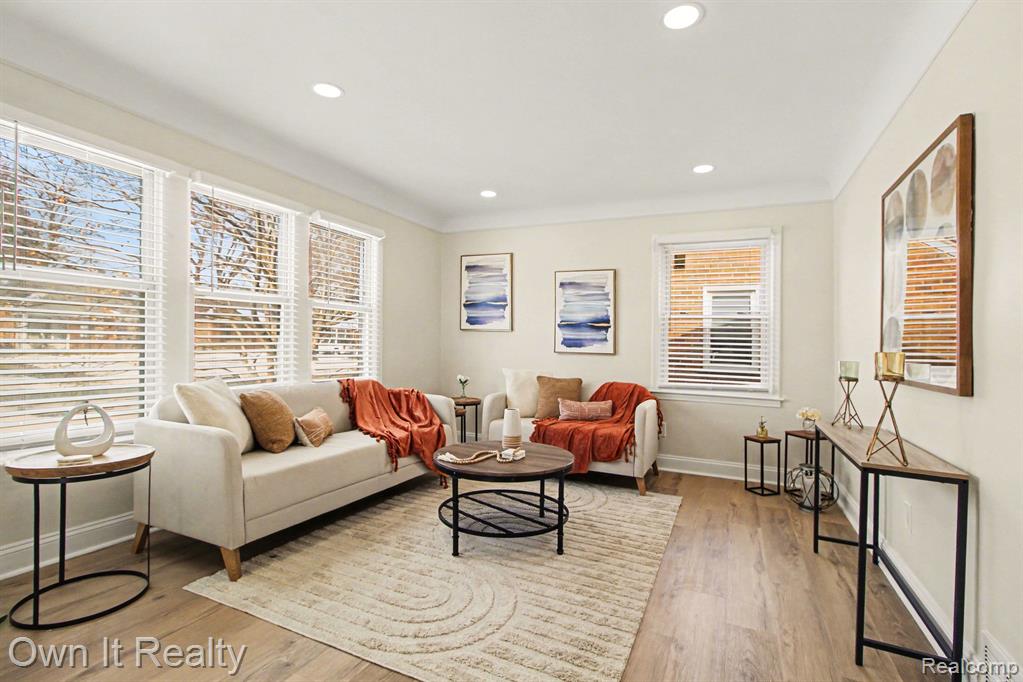 15574 Fox, Redford, MI 48239 — Photo 4