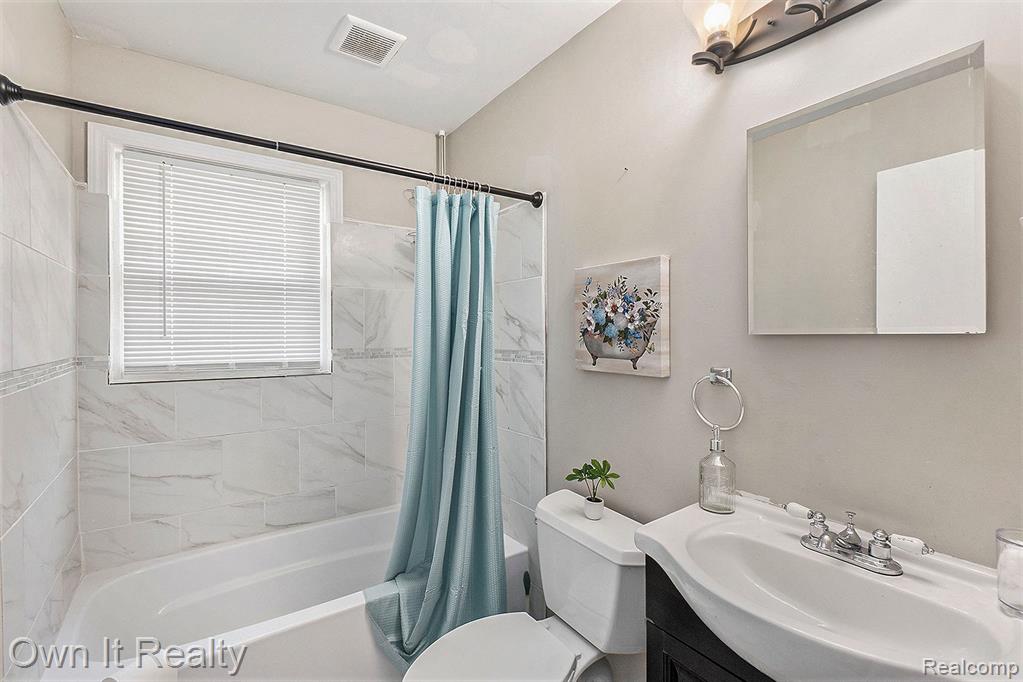 11712 BEAVERLAND, Redford, MI 48239 — Photo 14