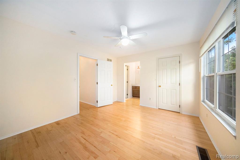 3510 BURBANK Drive, Ann Arbor, MI 48105 — Photo 19
