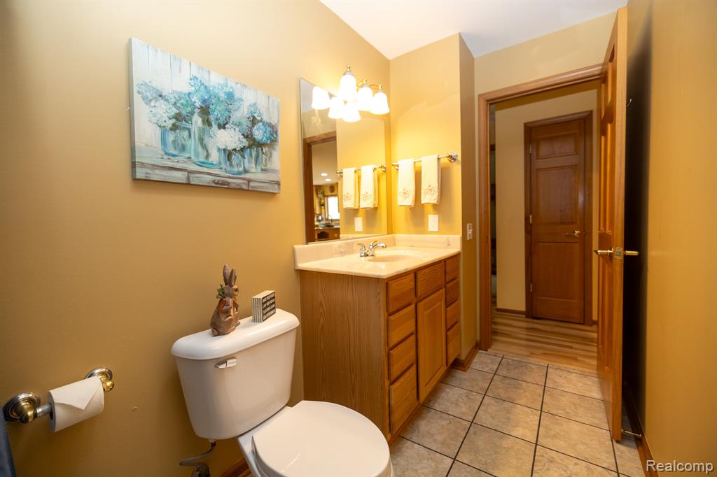 321 Elio, Highland, MI — Photo 29
