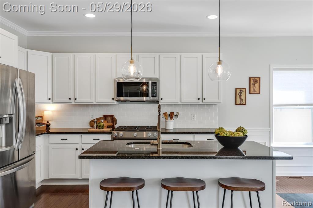 11665 Francis Avenue, Plymouth, MI 48170 — Photo 18