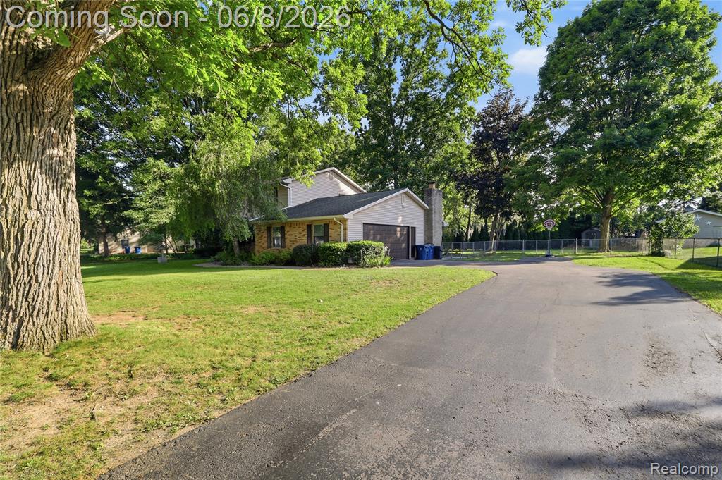 6218 McKenzie Drive, Flint, MI 48507 — Photo 32