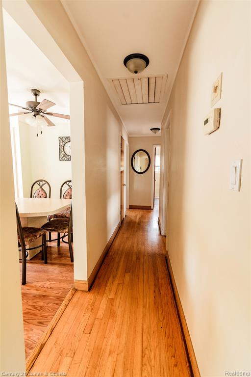 4028 Clippert Street, Dearborn Heights, MI 48125 — Photo 12
