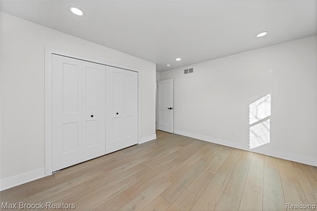 4800 Faircourt Drive, West Bloomfield, MI — Photo 37