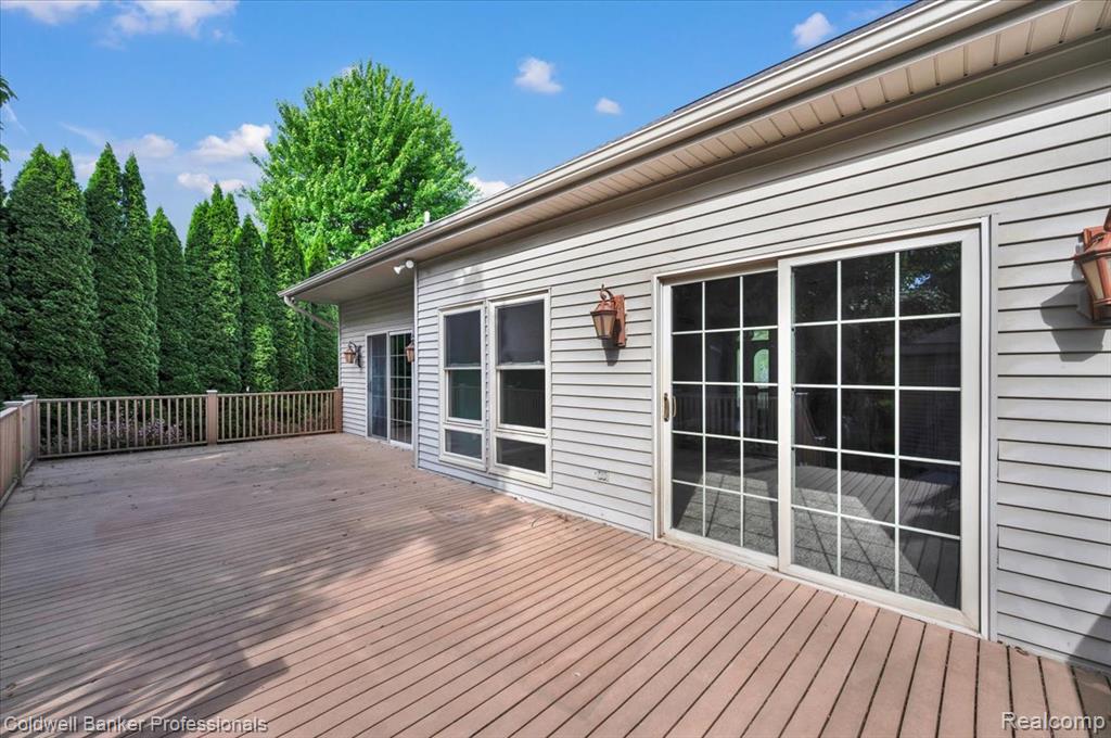 604 Carriage Way, Davison, MI 48423 — Photo 27