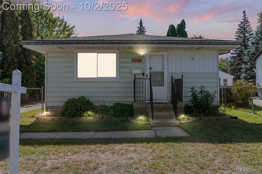 8610 Central, Center Line, MI 48015 — Photo 3