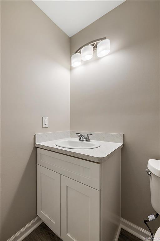 927 Alan Drive, Lake Orion, MI 48362 — Photo 25