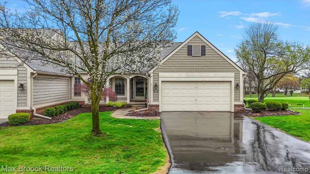 888 Tartan Trail, Bloomfield Hills, MI 48304 — front exterior