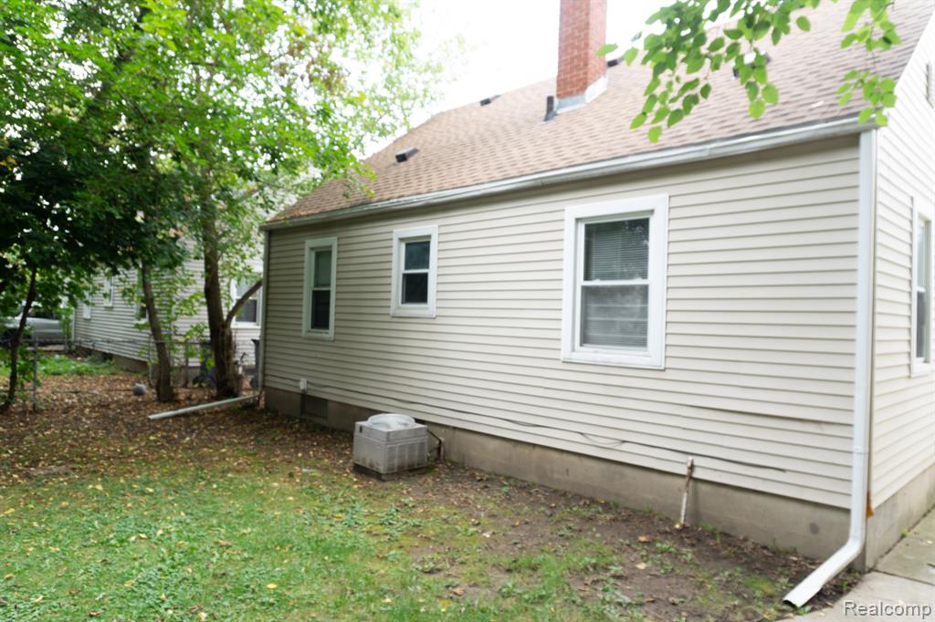 727 Waldman Avenue, Flint, MI 48507 — Photo 9