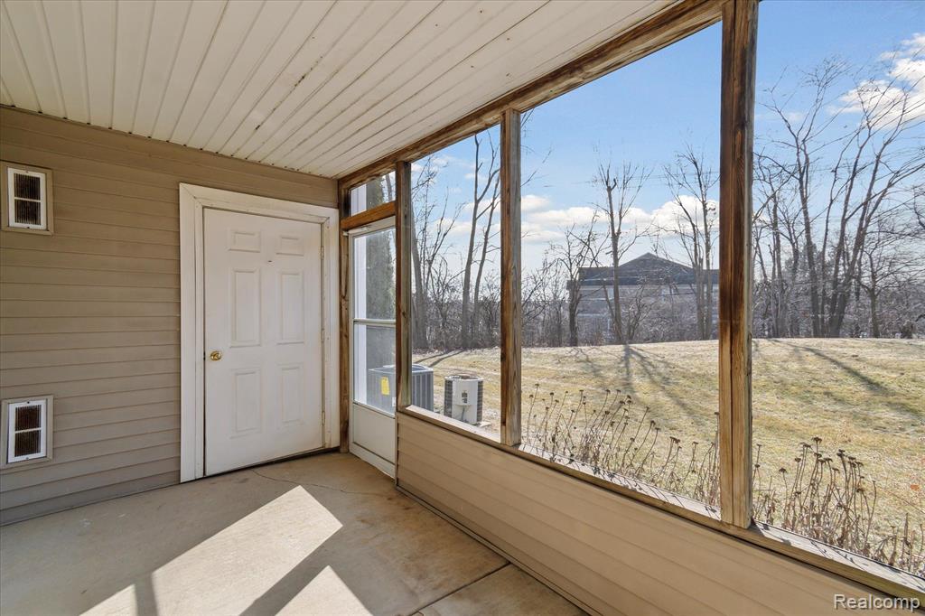 1449 HEATHERWOOD Lane, Ann Arbor, MI 48108 — Photo 36