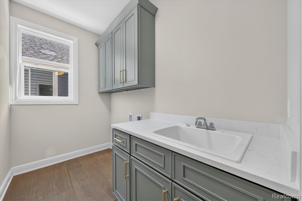 54462 Brenda Drive, Macomb, MI 48042 — Photo 24