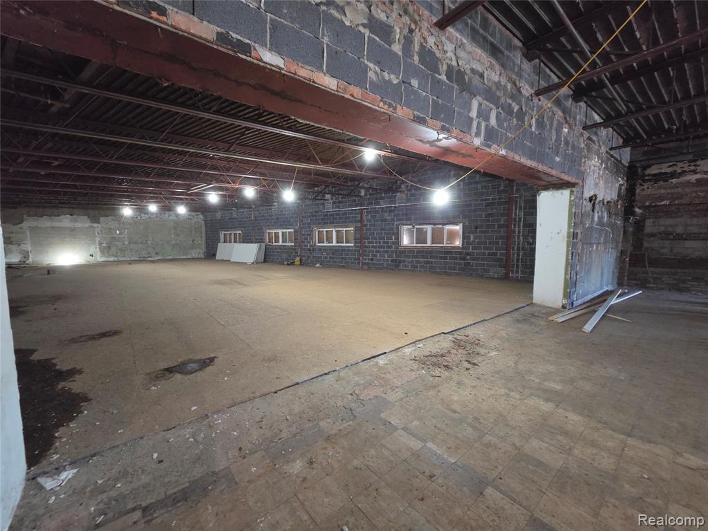 13303 Gratiot Avenue, Detroit, MI 48205 — Photo 13