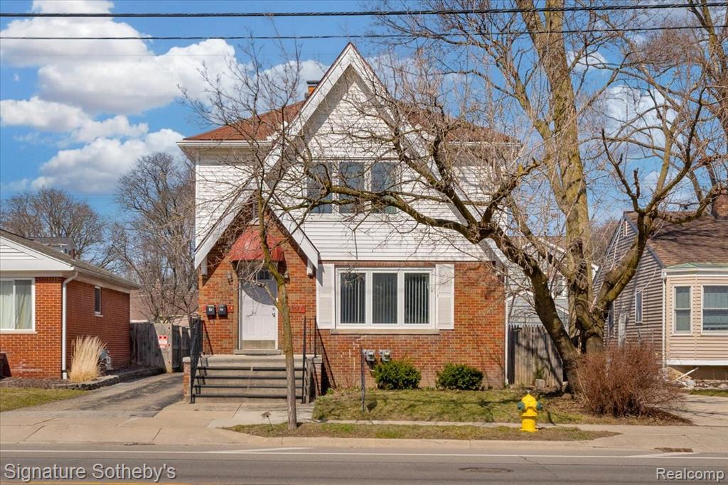 1407 E 14 Mile Rd Unit #2, Birmingham, MI 48009
