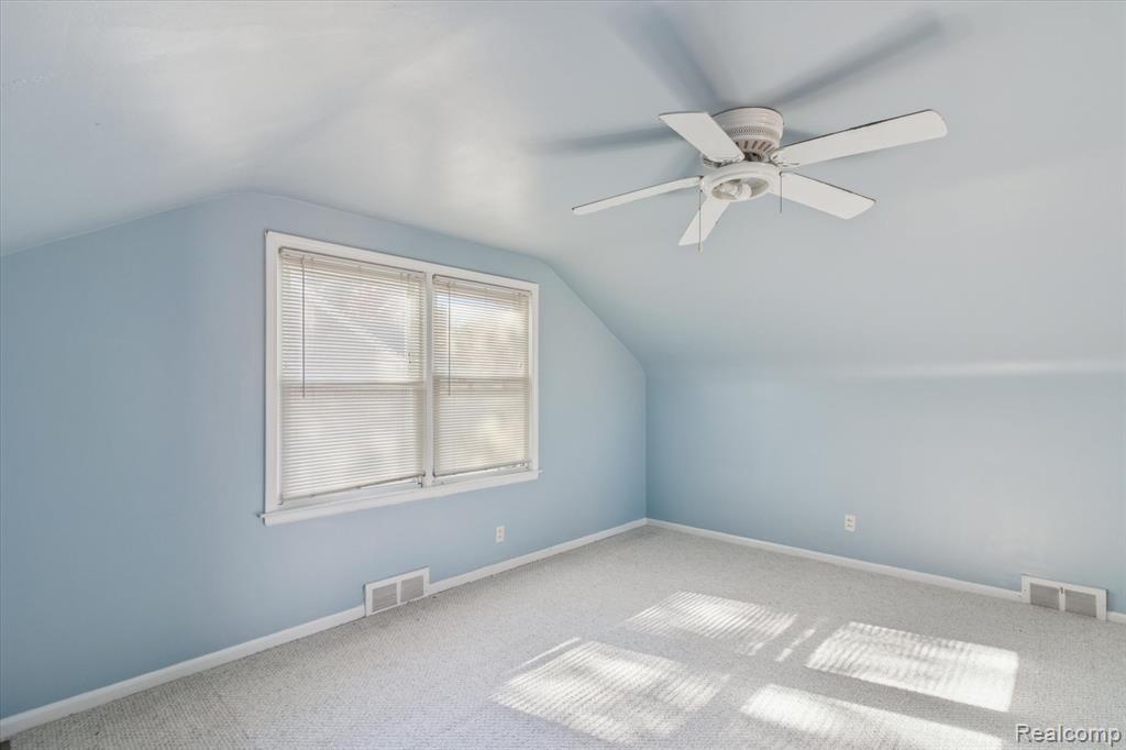 7853 Robinson Avenue, Allen Park, MI 48101 — Photo 35