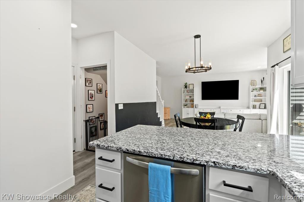 5013 Walsh Drive, Brighton, MI 48114 — Photo 12