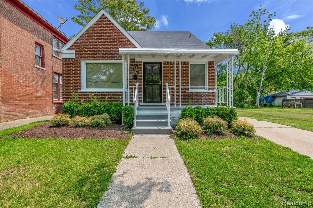 9248 Manor Street, Detroit, MI 48204 — Photo 2