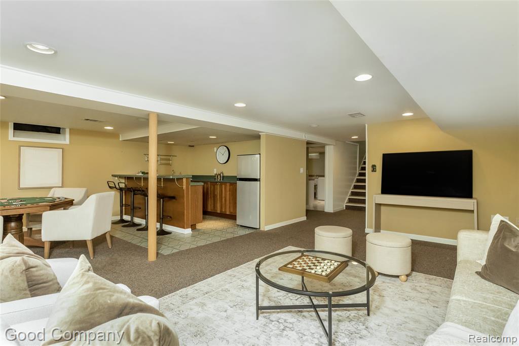 802 Orchard View Drive, Royal Oak, MI 48073 — Photo 30
