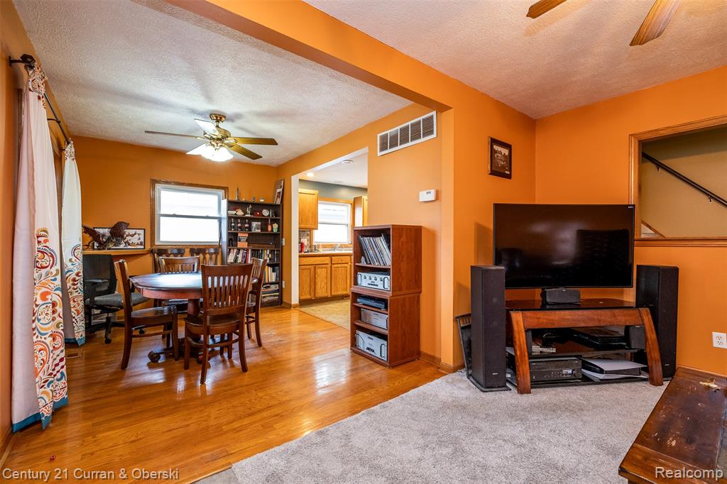 613 W Mount Hope Avenue, Lansing, MI 48910 — Photo 15