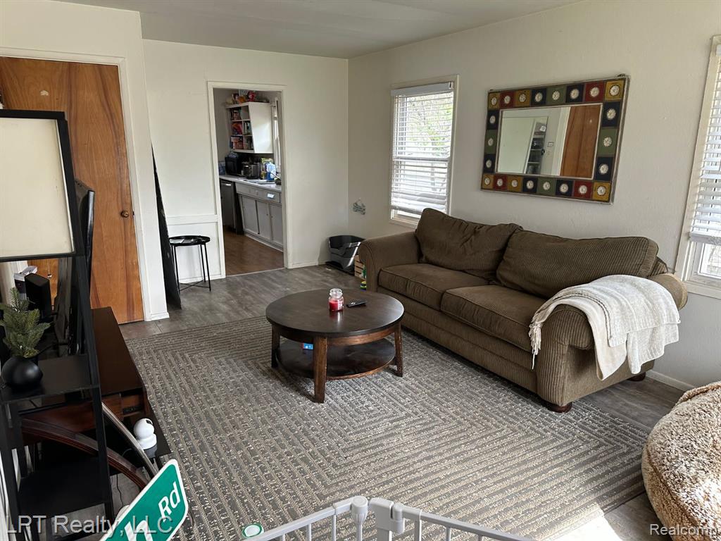 508 LEXINGTON Avenue, East Lansing, MI 48823 — Photo 3
